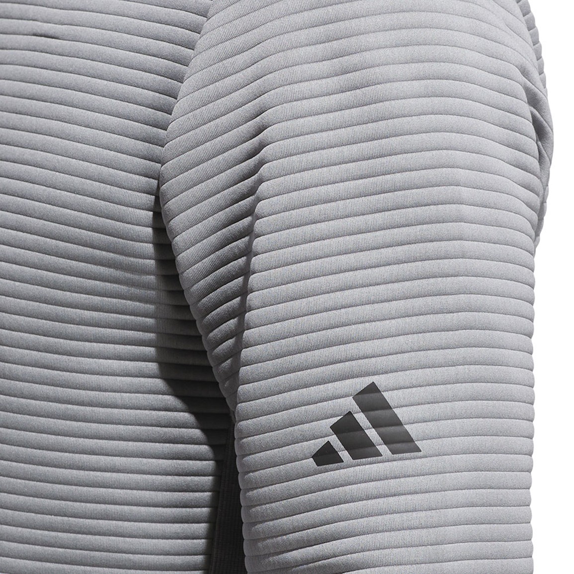 【ダグロダス】 adidas Men's Ultimate365 DWR Textured 1/4 Zip Golf Pullover | TGW