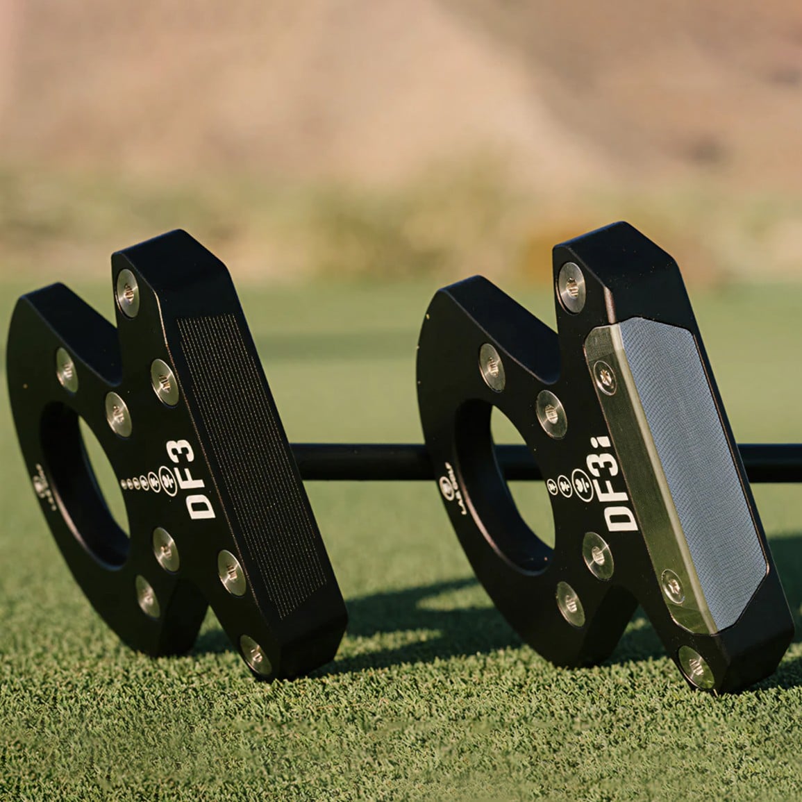 L.A.B. Golf DF3i Putter — compact head shape